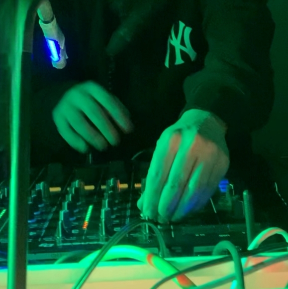 REVOLUTION45 (POSH&ETSY) - Picture 15 of 16